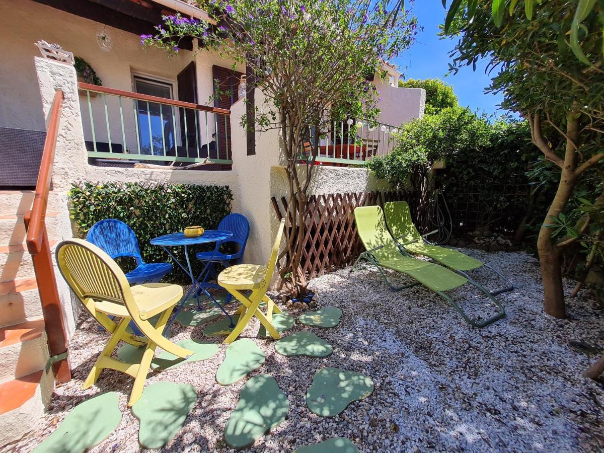Bel Appartement Renove, Avec Terrasse Et Piscine La Croix-Valmer Exterior photo