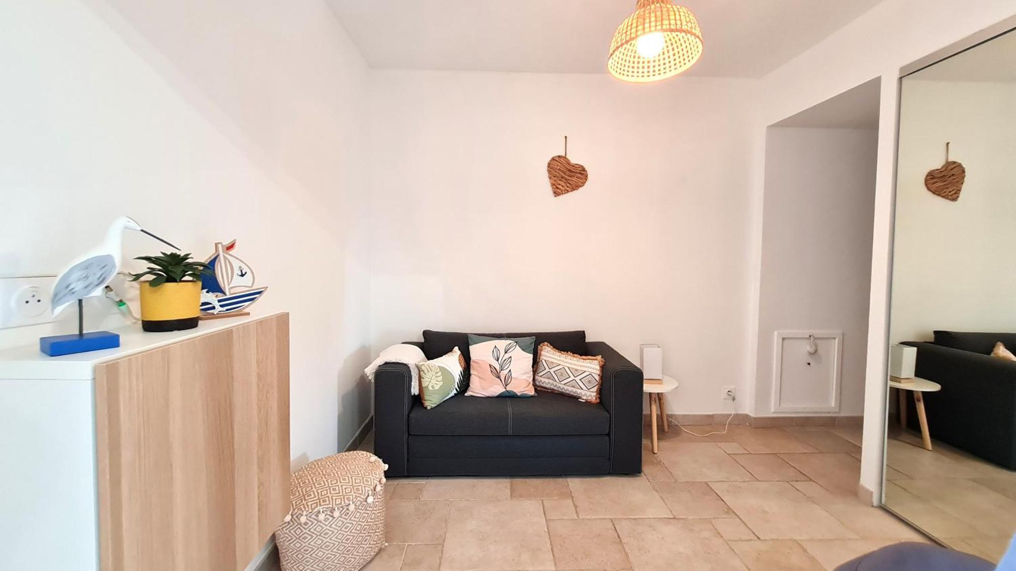 Bel Appartement Renove, Avec Terrasse Et Piscine La Croix-Valmer Exterior photo
